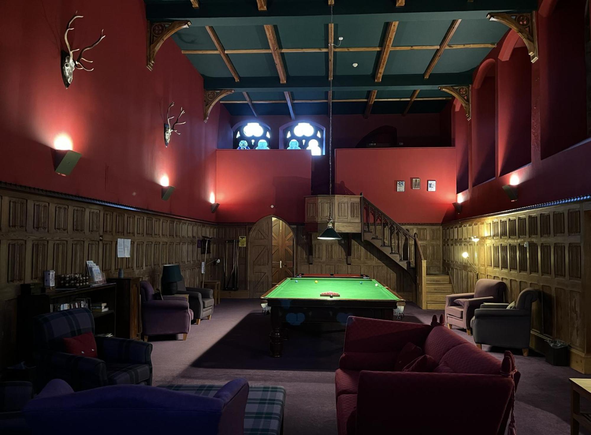The Classrooms, Loch Ness Abbey - 142M2 Lifestyle & Heritage Apartment - Pool & Spa - The Highland Club - Resort On Lake Shores Форт-Огастус Екстер'єр фото