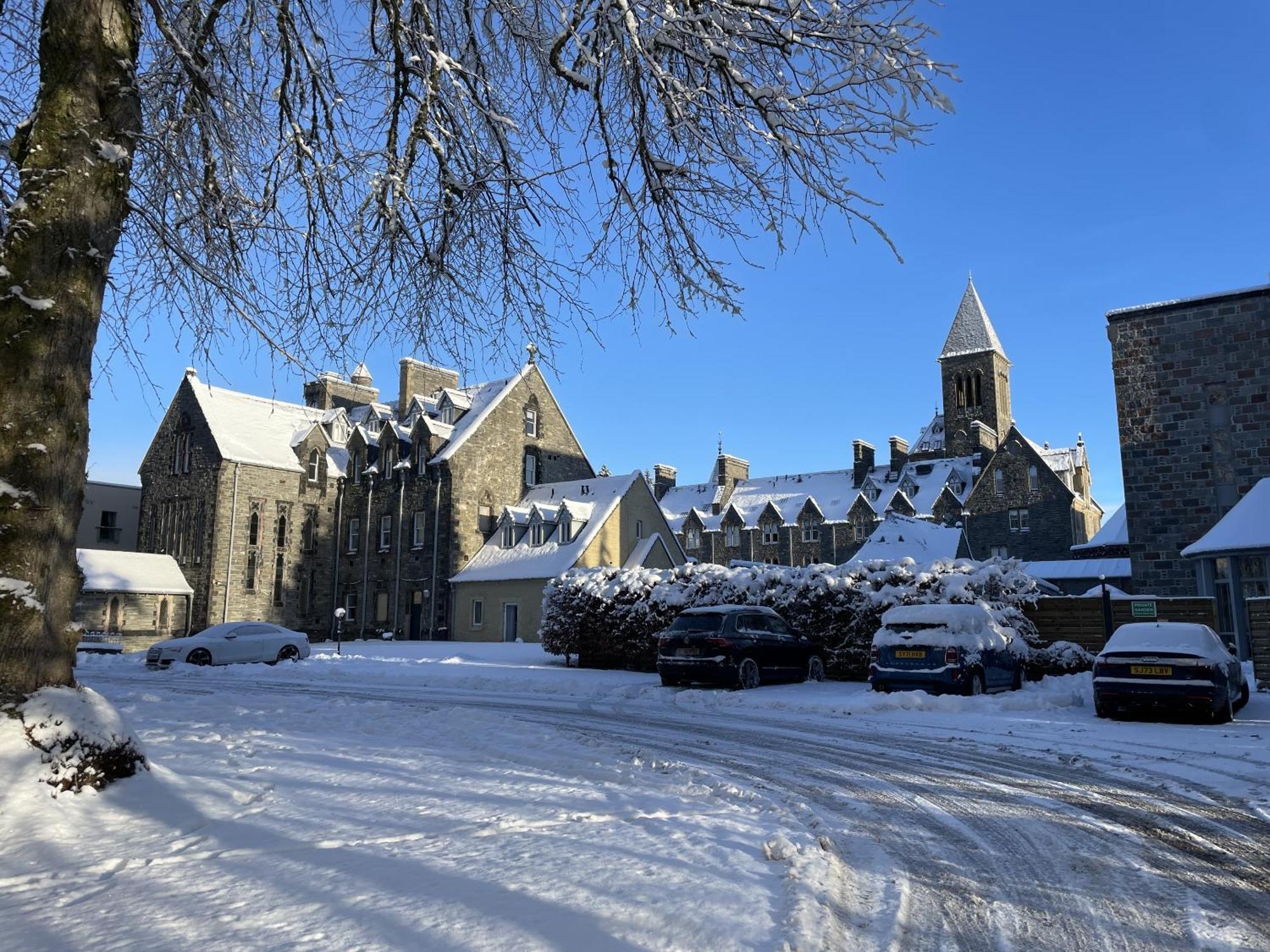 The Classrooms, Loch Ness Abbey - 142M2 Lifestyle & Heritage Apartment - Pool & Spa - The Highland Club - Resort On Lake Shores Форт-Огастус Екстер'єр фото