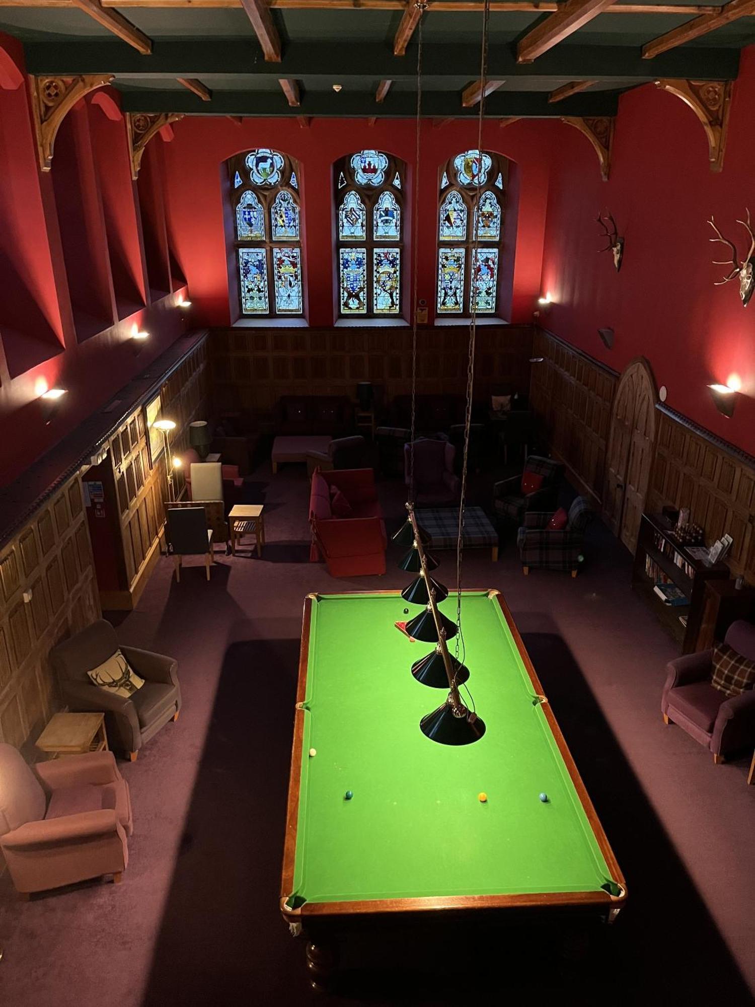 The Classrooms, Loch Ness Abbey - 142M2 Lifestyle & Heritage Apartment - Pool & Spa - The Highland Club - Resort On Lake Shores Форт-Огастус Екстер'єр фото